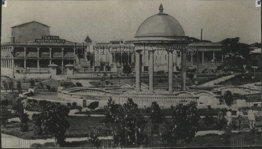1930 Press Photo View of the Independence Plaza in the West indies - mjb08474 - Historic Images