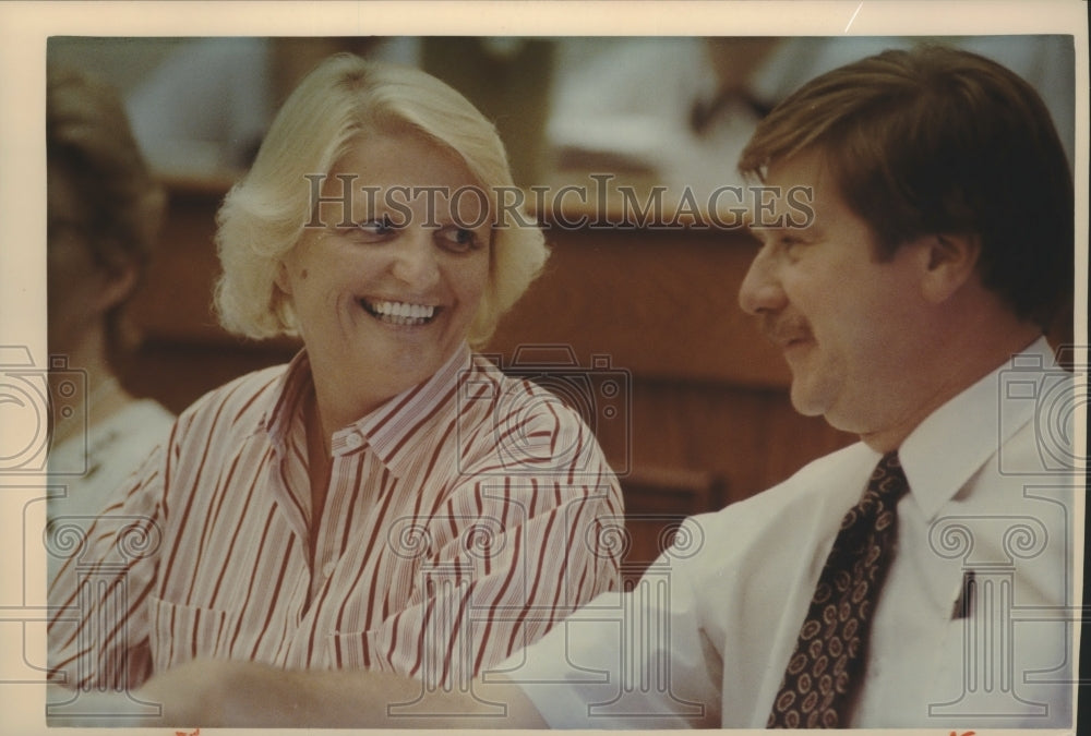 1991 Press Photo Politicians Barbara Linton and David Travis from Wisconsin - Historic Images