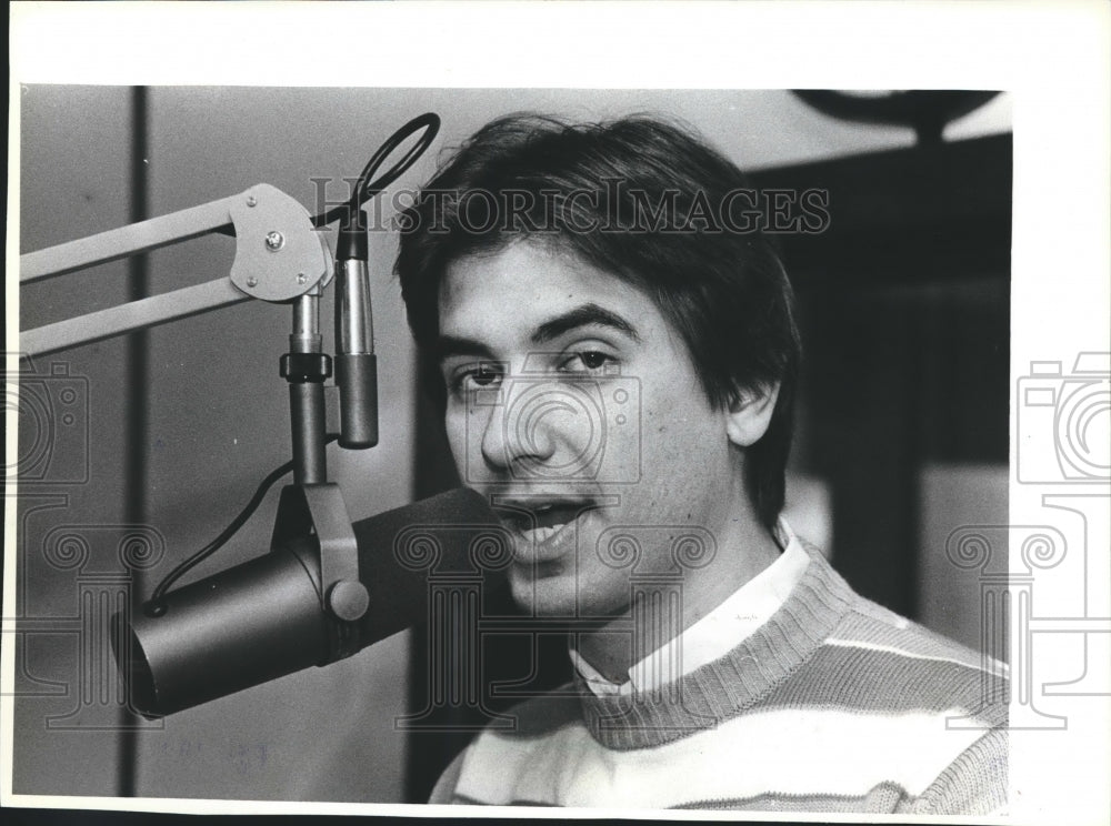 1984 Press Photo Dave Luczak, WMGF Radio - mjb08813 - Historic Images