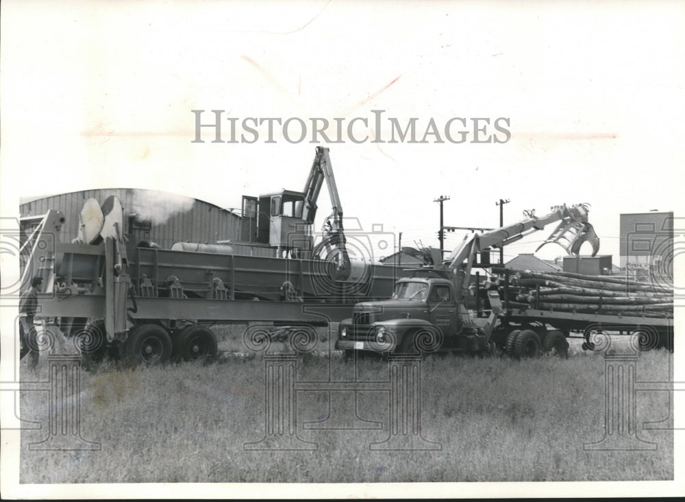 Slasher Machine Operator 1962 Press Photo grabber and timber slasher machines, Hiabob, Ashland ...