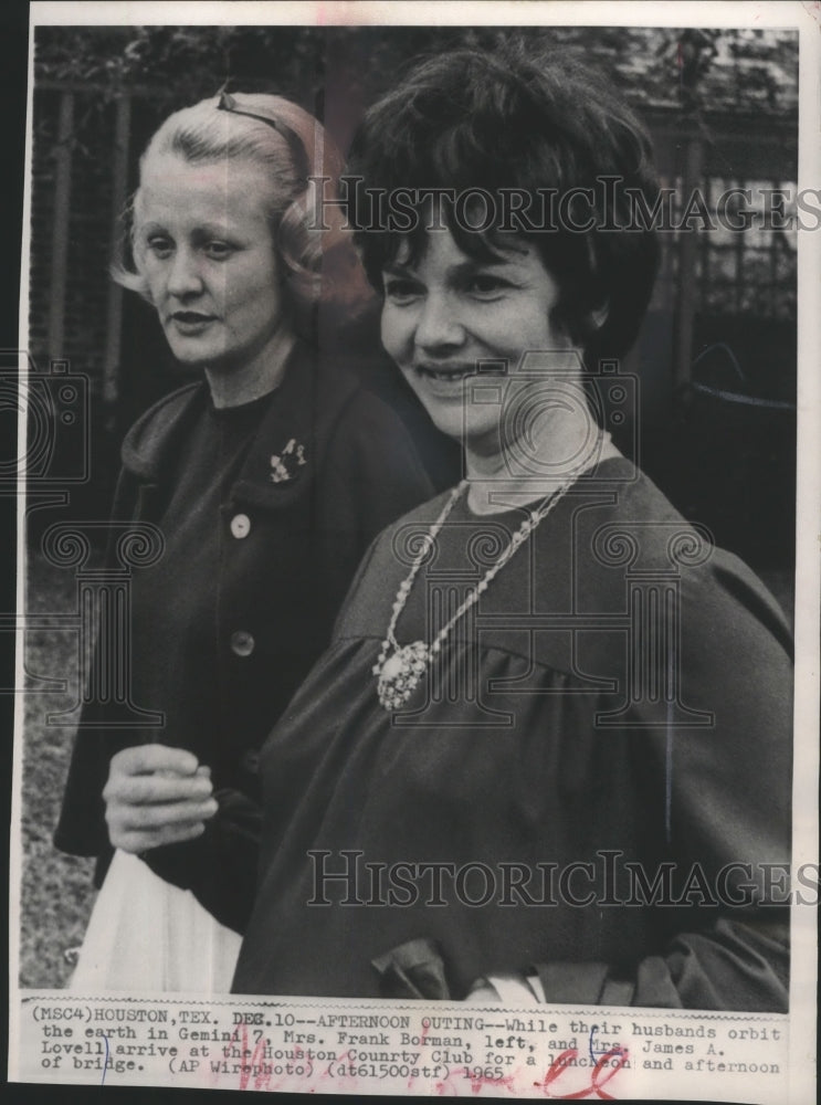 1965 Press Photo Wives of Astronauts, Mrs. Frank Borman and Mrs. James Lovell-Historic Images