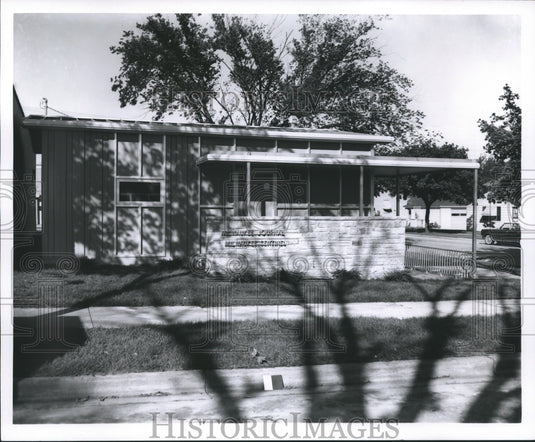1968 Press Photo Milwaukee journal circulation station - mjb10386-Historic Images