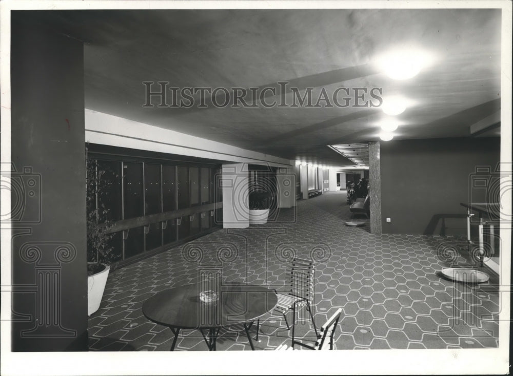 1953 Press Photo A Grand Tier Riverside Promenade Royal Hall, London - Historic Images