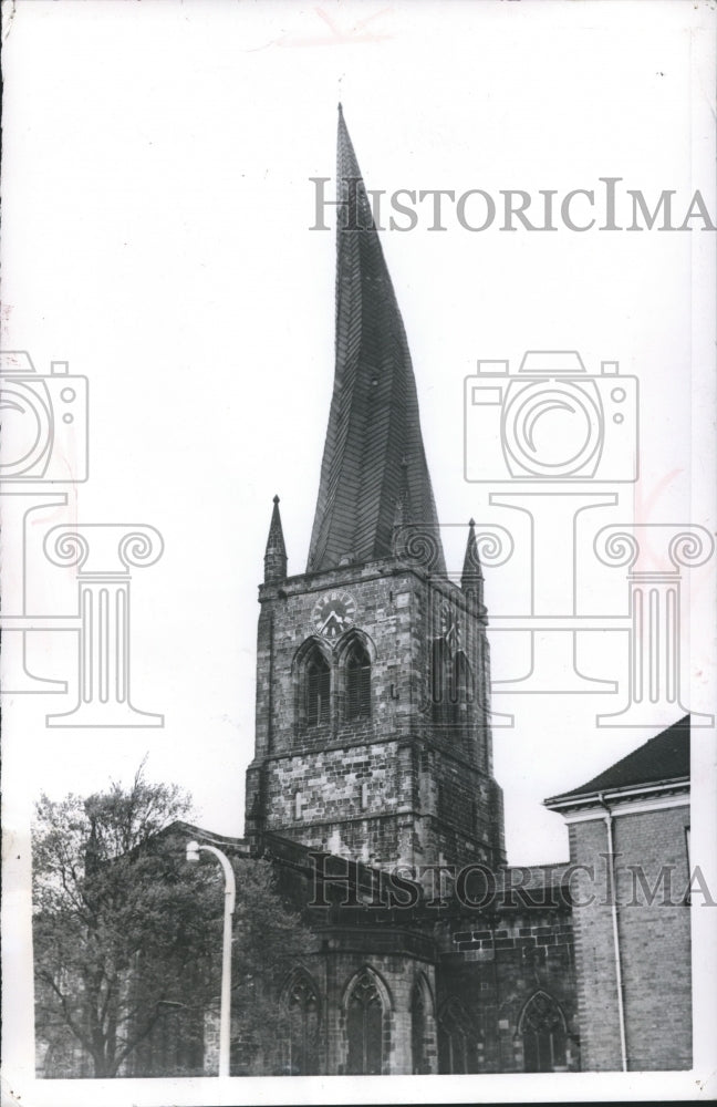 Press Photo St. Mary's Church in Chesterfield, England - Historic Images