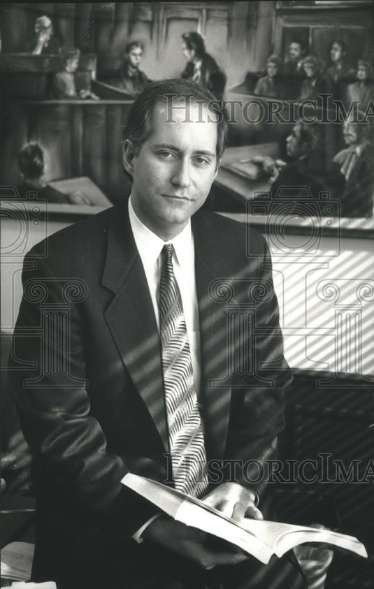 1993 Press Photo John T. Fields, Milwaukee, Wisconsin Lawyer - Historic Images