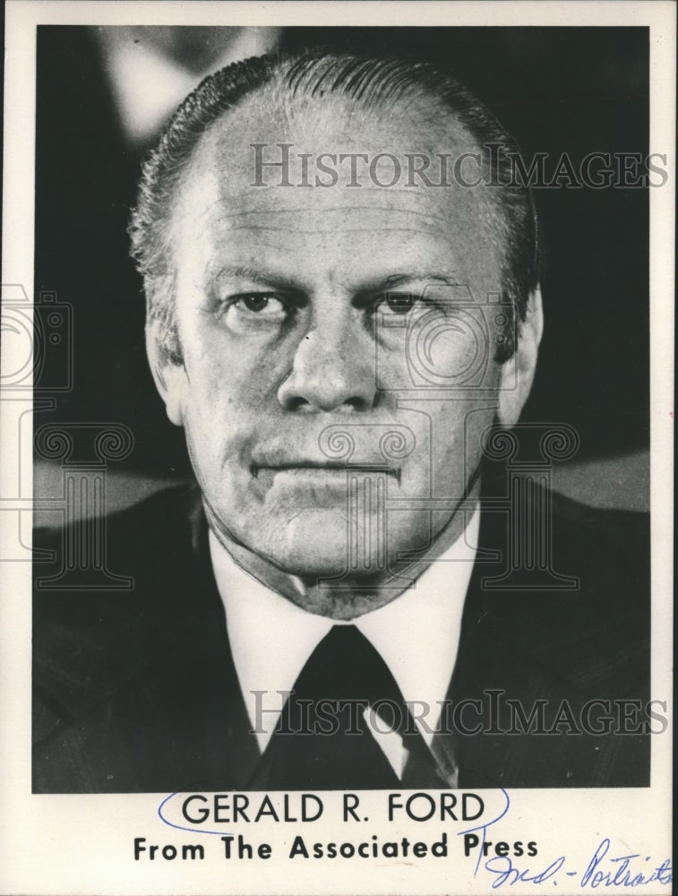 1975 Gerald R. Ford President portrait-Historic Images