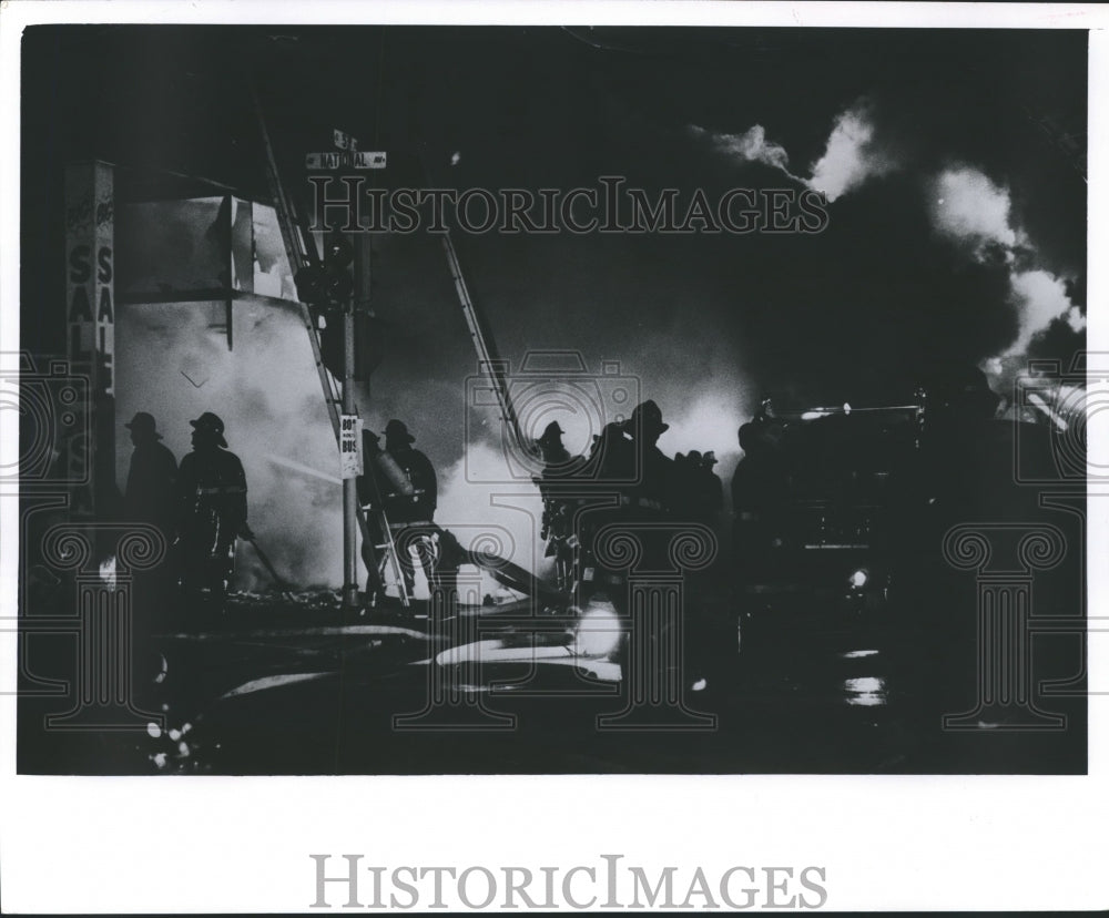 1965 Press Photo Firemen fight blaze in Milwaukee - mjb12907-Historic Images