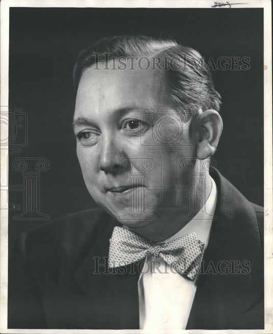 1951 Press Photo Wisconsin Journal Man Paul McMahon is Awarded a Scholar Grant - Historic Images