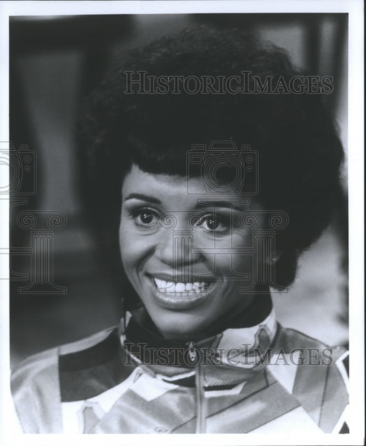 1973 Press Photo Janet MacLachlan stars as Jackie Bruce in "Love Thy Neighbor" - Historic Images