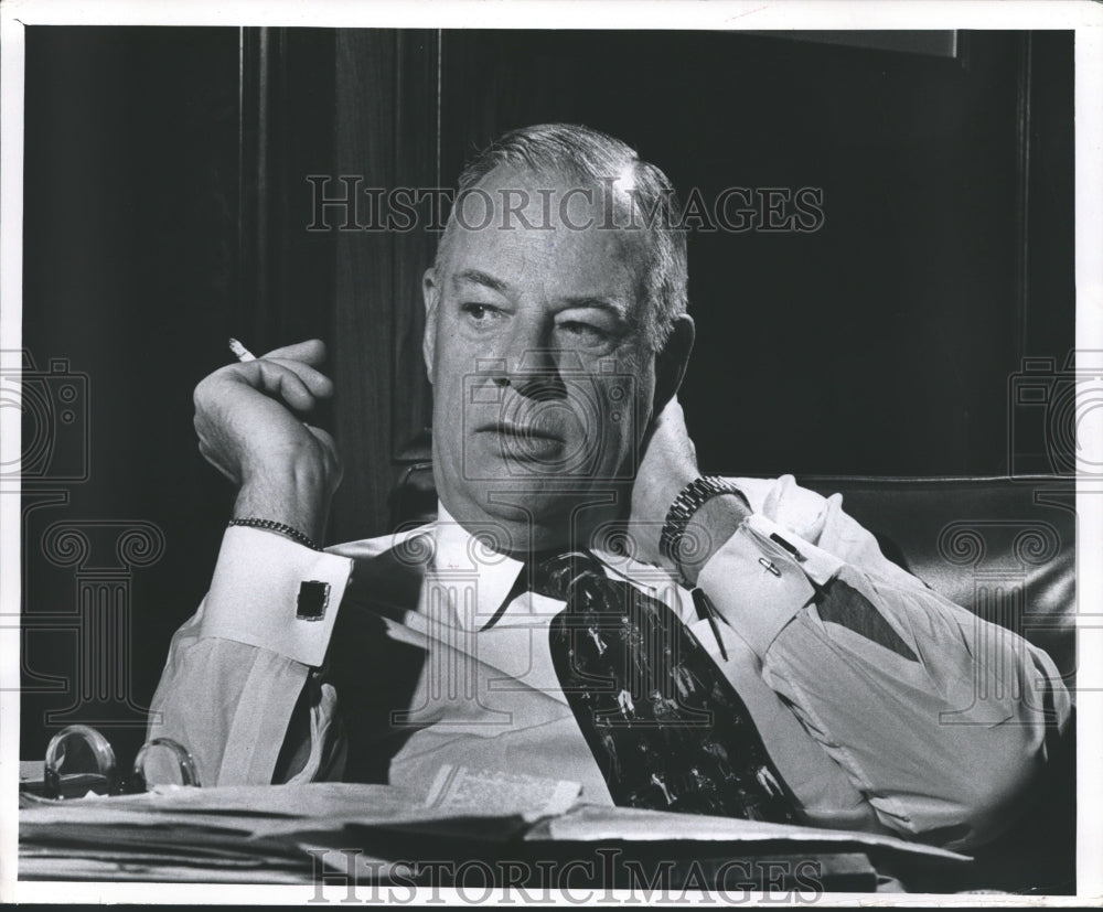 1973 Press Photo Francis Ferguson of Northwestern Mutual Life Insurance Co.-Historic Images