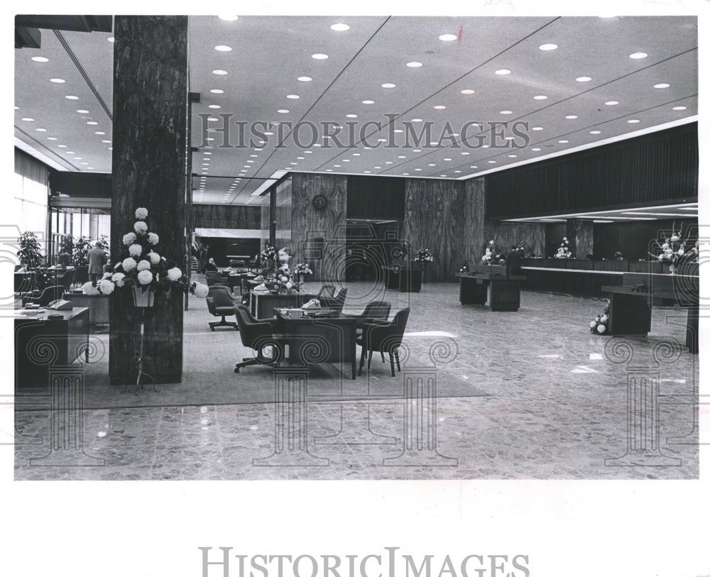1968 Press Photo Decorated lobby of Marshall & Ilsley bank - Historic Images