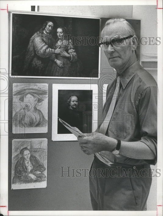 1974 Press Photo Hugh Finney, English portrait painter - mjb14575 - Historic Images