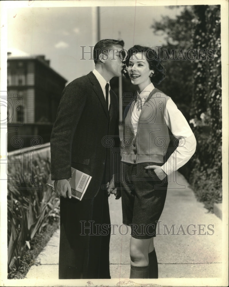 1959 Press Photo Woman and man stand together on a campus - mjb15993-Historic Images