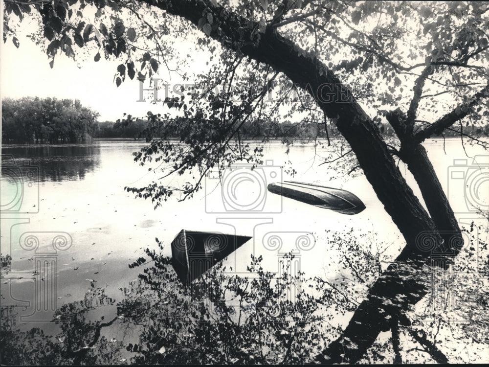 1986 Flood Swamps boats, Boscobel, Wisconsin-Historic Images
