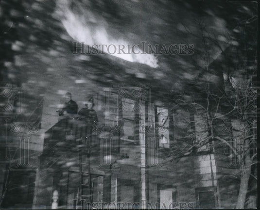 1956 Press Photo Firemen Get Fresh Air on Second Story Porch in Milwaukee - Historic Images