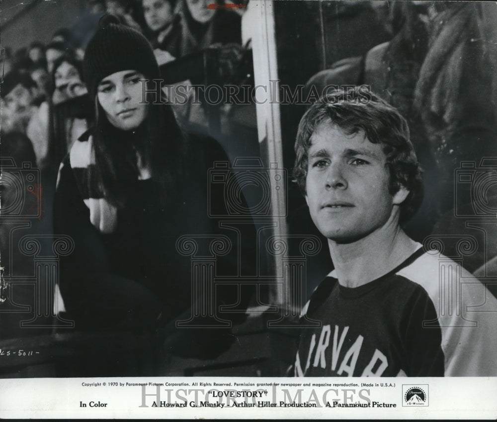 1971 Press Photo Ali MacGraw and Ryan O&#39;Neal in &quot;Love Story&quot; - mjb17024 - Historic Images