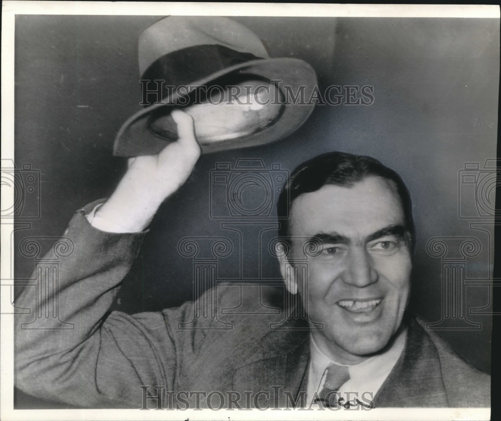 1942 Press Photo Republican Representative Hamilton Fish wins congressional bid - Historic Images