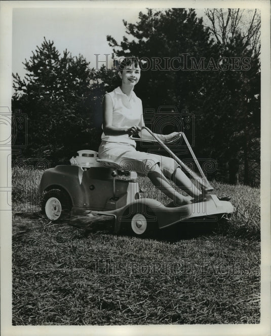 1861 Press Photo Riding Power Mower - mjb18088 - Historic Images