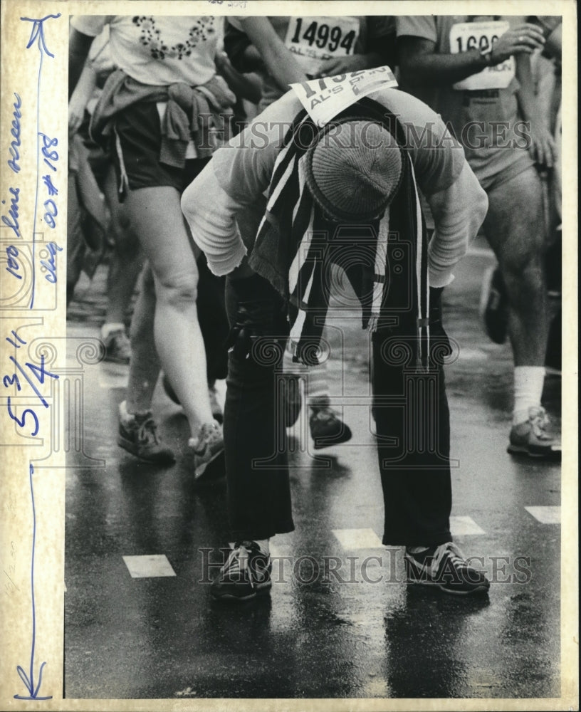 1982 Press Photo A participant in the Al McGuire Run. - mjb18913 - Historic Images