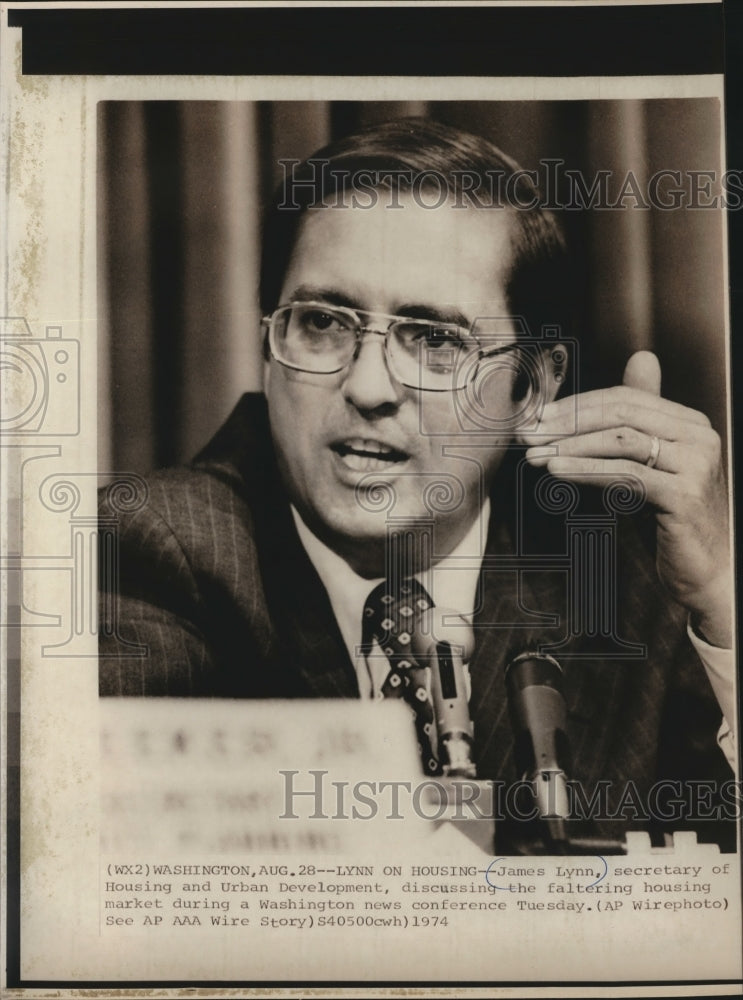 1974 Secretary of Housing and Urban Development James Lynn-Historic Images