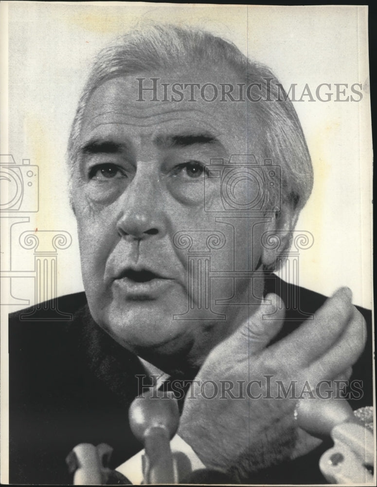 Press Photo Eugene McCarthy Discusses Election - mjb19249 - Historic Images