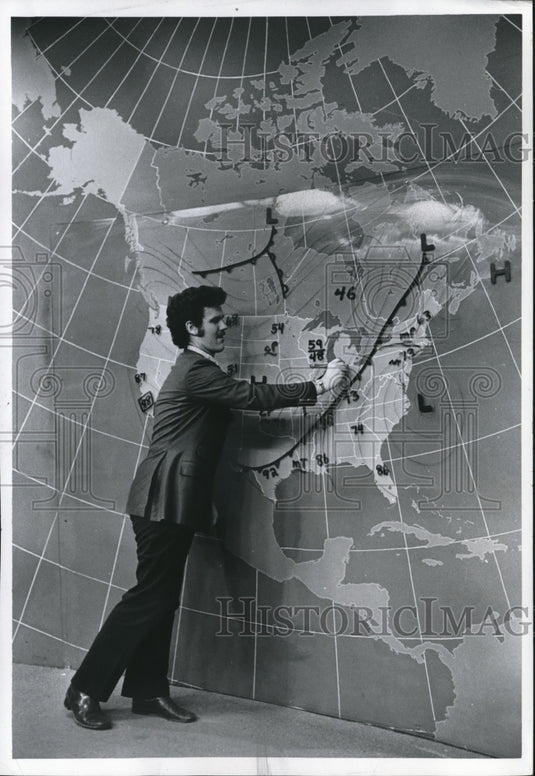 1972 Press Photo Walt Lyons Journal Employee Newsman - Historic Images