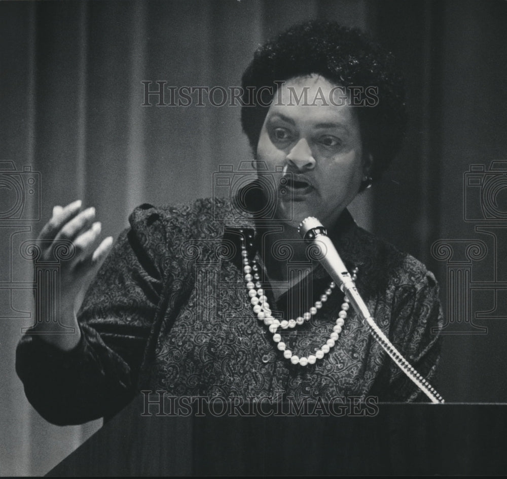 1984 Press Photo Harriette McAdoo, Presenter of State of the Black Family - Historic Images