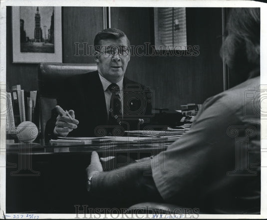 1977 Press Photo James A McCann, City Comptroller, Milwaukee - Historic Images