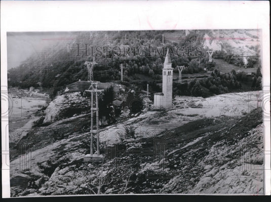 1963 Press Photo Village of Pirago after floodwaters destroyed it, Italy. - Historic Images
