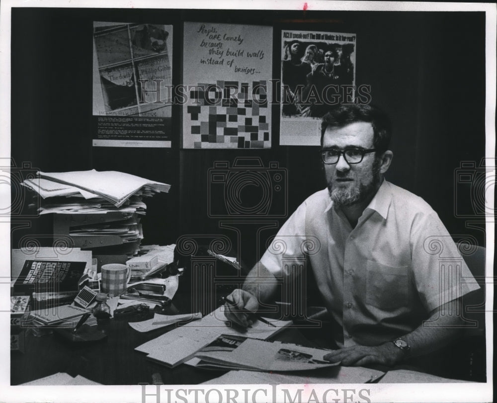 1971 Press Photo Edward McManus, of the American Civil Liberties Union-Historic Images