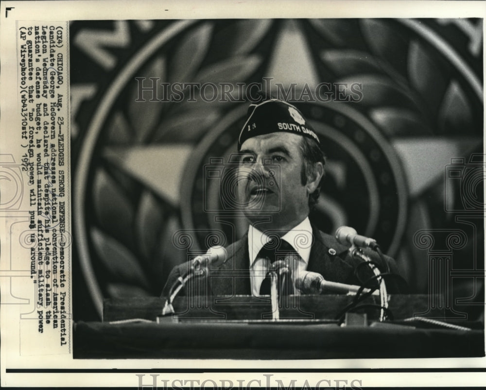 1972 Press Photo George McGovern, National Convention of American Legion, Chicag - Historic Images