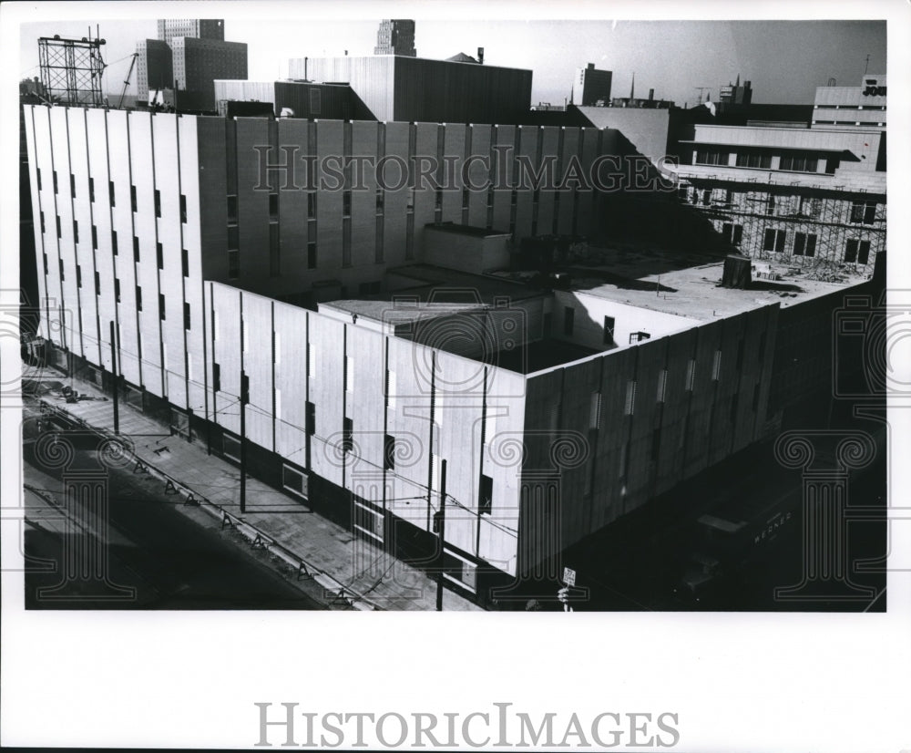 1961 Press Photo Progress at Milwaukee Journal Building New Addition - mjb21524-Historic Images