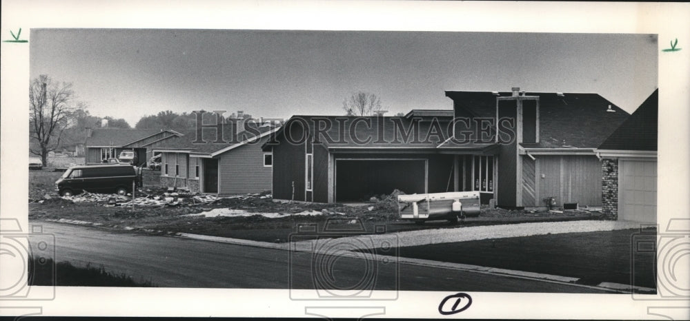 1983 Press Photo Hawthorne Meadows Subdivision in Germantown, Wisconsin - Historic Images