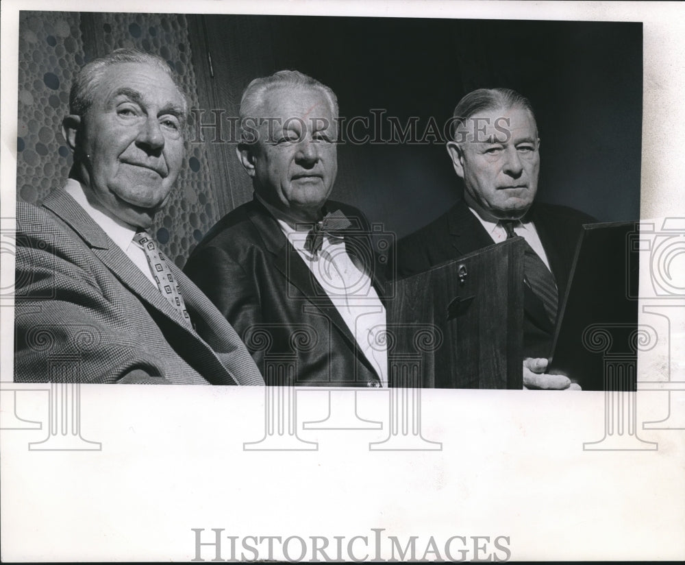 1962 Press Photo A.S. Frederickson, Walter Harnischfeger, Philip Ryan, 1962 - Historic Images