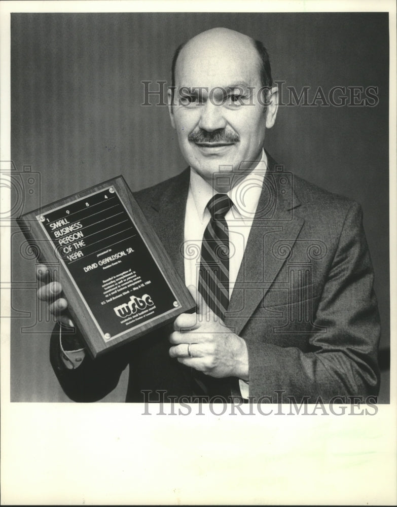 1984 Press Photo David Geraldson Sr., past owner of Precision Gears Inc. - Historic Images