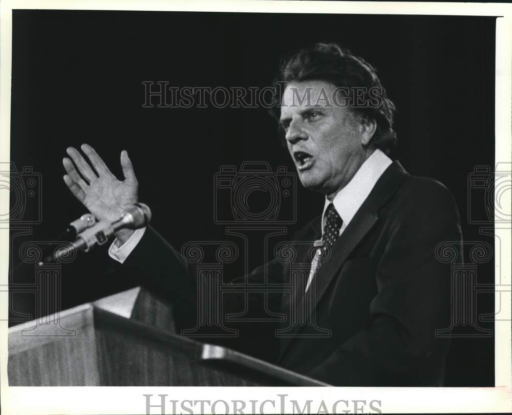 1979 Press Photo Billy Graham speaks in his Crusade during Milwaukee visit - Historic Images