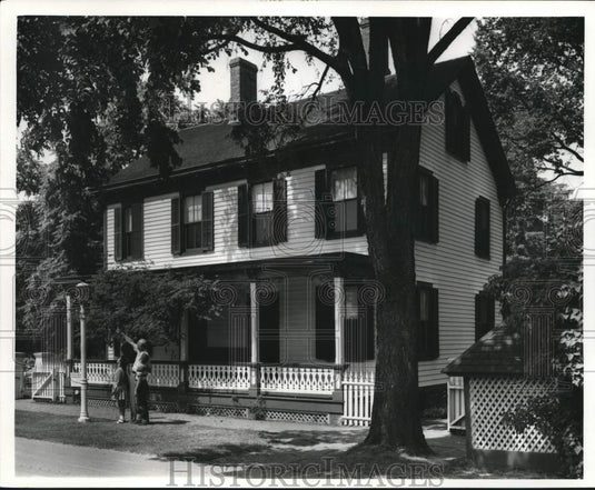 1982 Press Photo The Sarah Jordan Boarding House restored at Greenfield Village - Historic Images