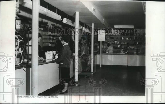 1985 Press Photo This Greenland store, operated by the Danish government - Historic Images
