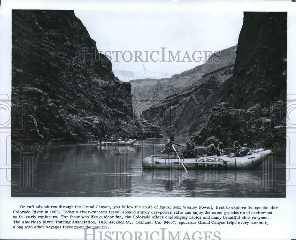1978 Press Photo Rafters float down Colorado River, Grand Canyon National Park - Historic Images