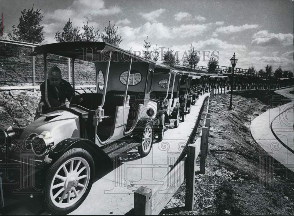 1976 Press Photo Replica Antique Cars in Great America Park - mjb23842 - Historic Images