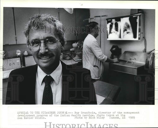 1989 Press Photo Ray Grandbois, director of program at Indian Health, Arizona. - Historic Images