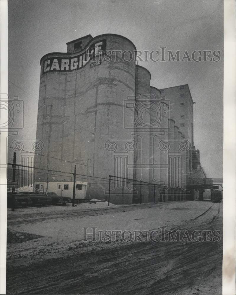 1978 Press Photo Grain elevators in Milwaukee, Wisconsin - mjb24383 - Historic Images