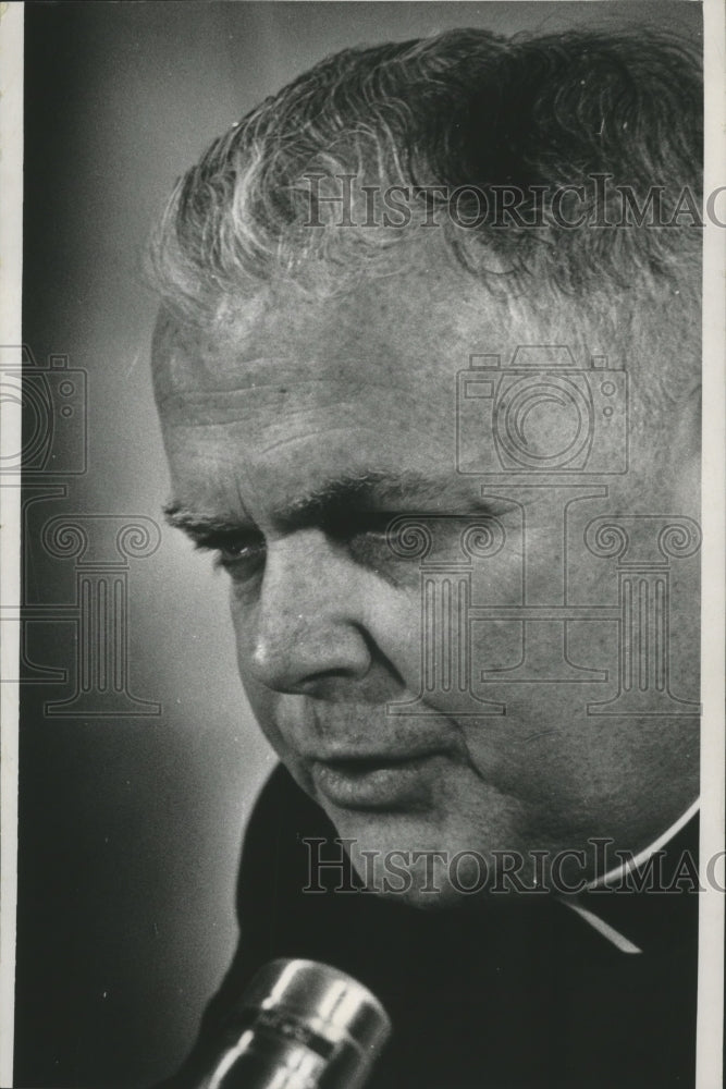 1968 Press Photo Father Raymond R. McAuley of Marquette University - mjb24578 - Historic Images