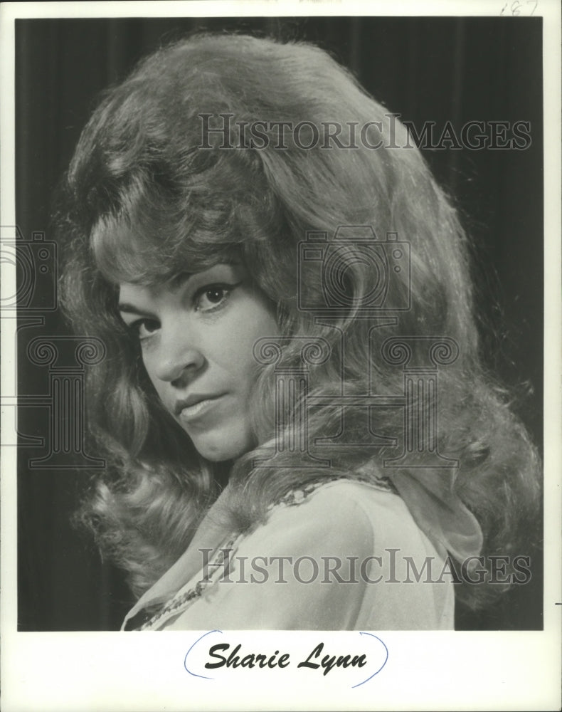 1977 Singer Sharie Lynn-Historic Images