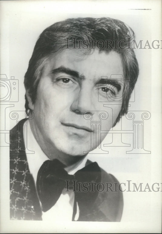 1976 Nick Noble, singer.-Historic Images