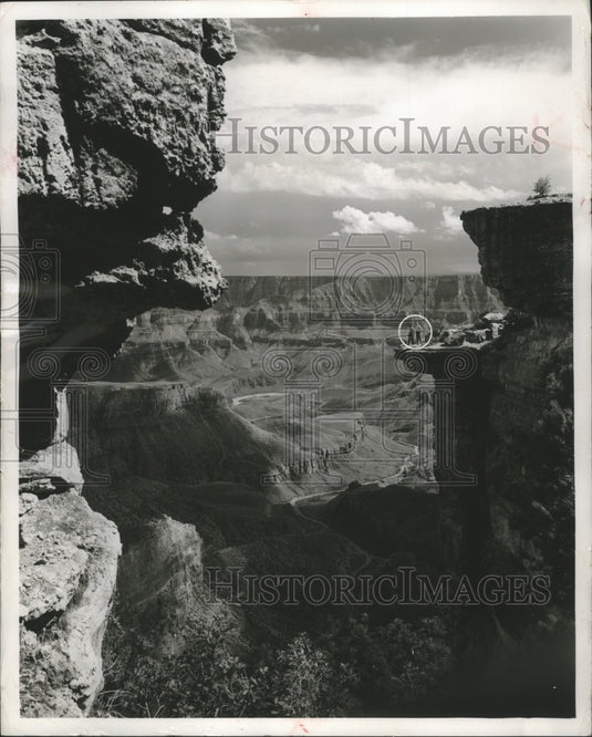 1953 Press Photo The Colorado River carves away at the Grand Canyon.-Historic Images