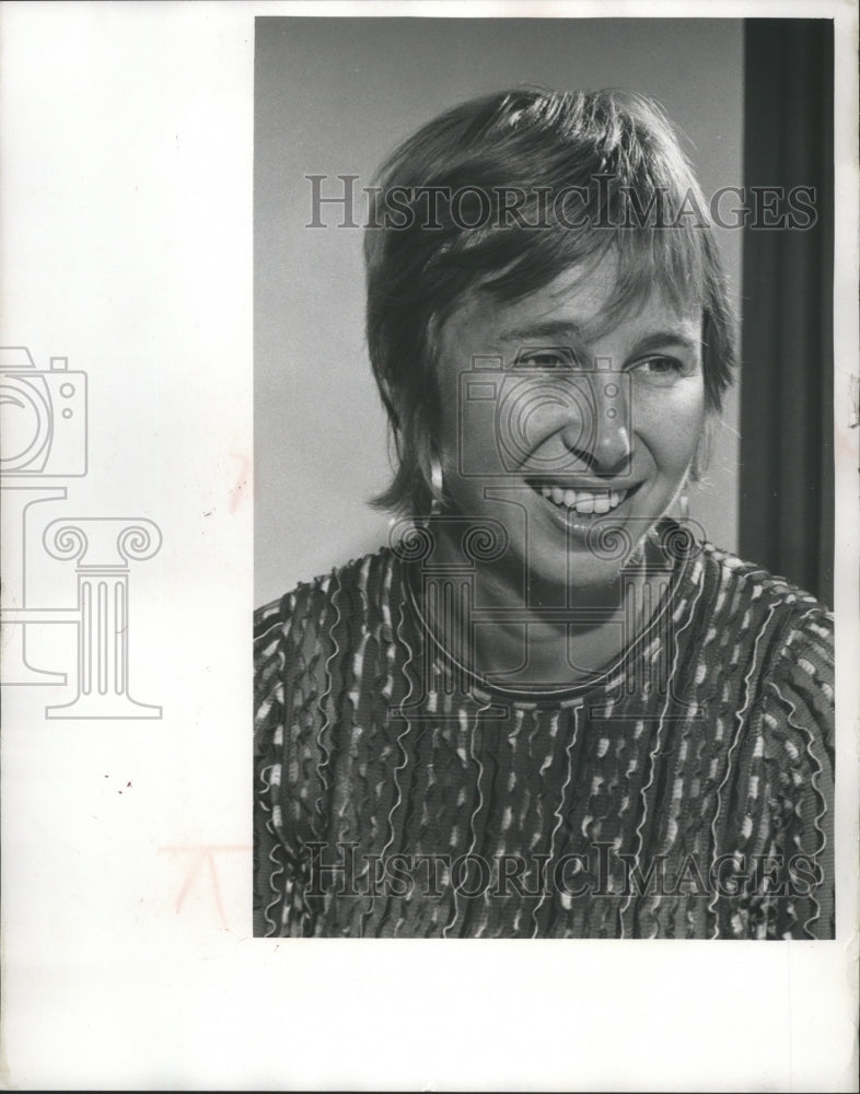1971 Press Photo Georgie Anne Geyer United States Foreign Correspondent - Historic Images