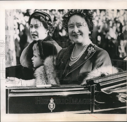 1954 Press Photo Britain's Royal First Ladies in Welcome Home Ceremony in London - Historic Images