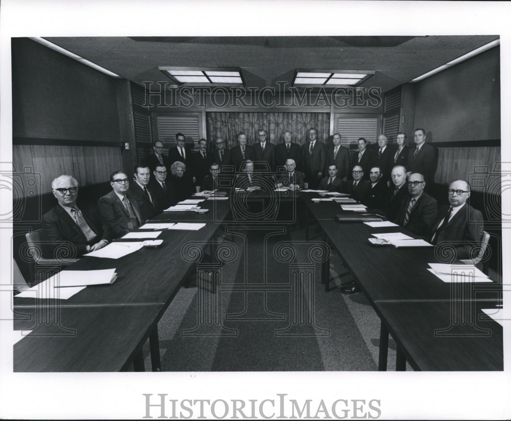 1971 Press Photo Milwaukee Journal Board of Directors, Milwaukee, Wisconsin - Historic Images