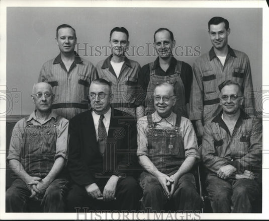 1951 Press Photo Milwaukee Journal staff electricians in Milwaukee, Wisconsin.-Historic Images